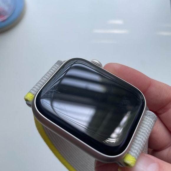 Series 8 Apple Watch - Picture 3 of 7